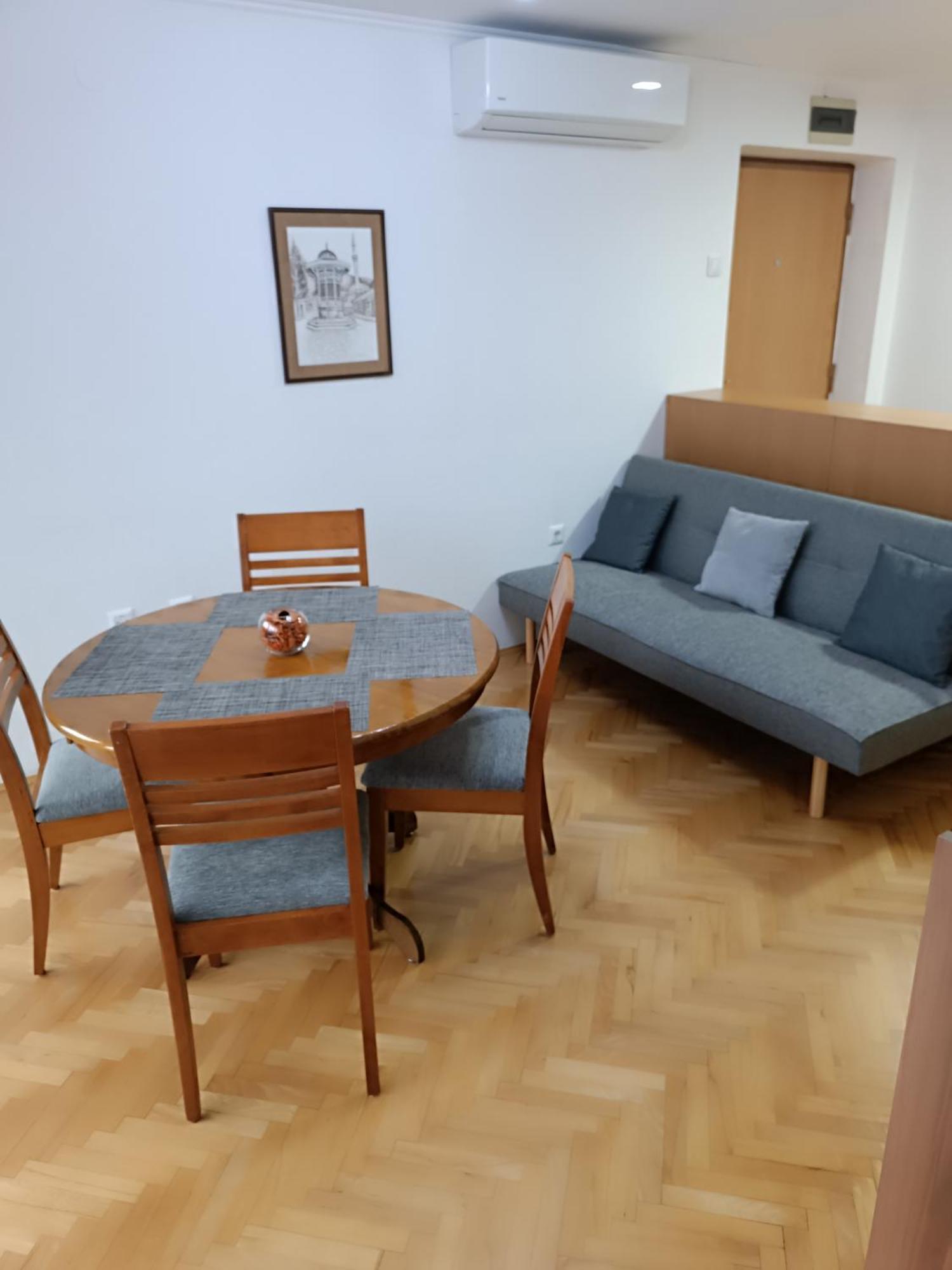 Stan Na Dan E&e Apartment Visoko